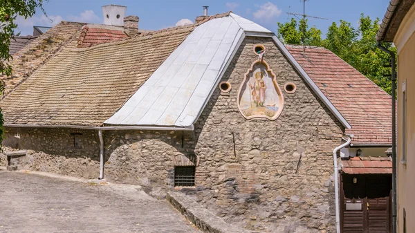 Середньовічні сарай будинку в центрі міста Сентендре, Угорщина — стокове фото