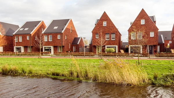 Modern banliyölerinden evleri