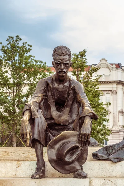 Statue of Atilla Jozsef in Budapest — Stock Photo, Image