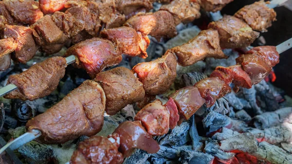 Shish Kebab Met Vlees Grill Barbecue Gekookt Grill Openluchtrecreatie — Stockfoto