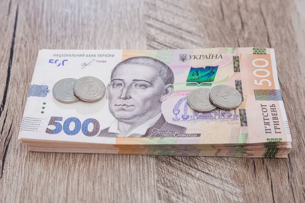 500 Hryvnia Een Houten Achtergrond Oekraïens Geld Nieuwe Bankbiljetten — Stockfoto