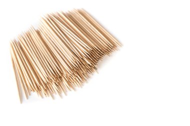 Tahta kürdanlar kırpma yolu ile beyaz arkaplanda izole