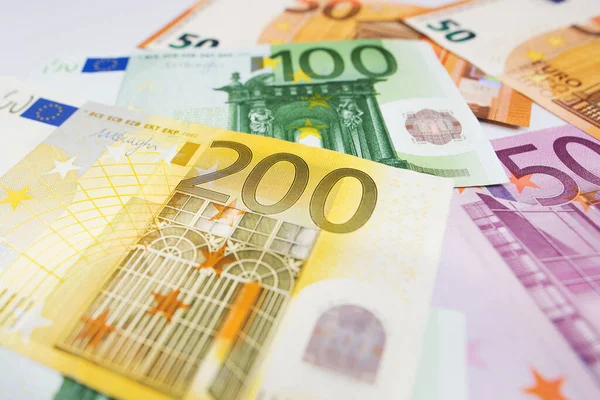 Стовп Фону Валютних Банкнот Євро — стокове фото