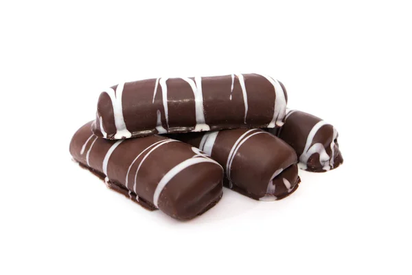 Beyaz Arka Planda Beyaz Kremalı Çikolatalı Zencefilli Kurabiye — Stok fotoğraf