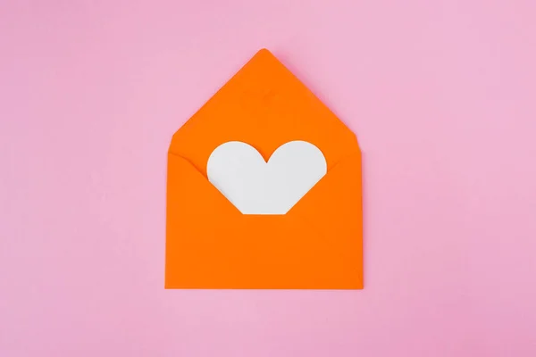 Heart Envelope Orange Background — Stock Photo, Image