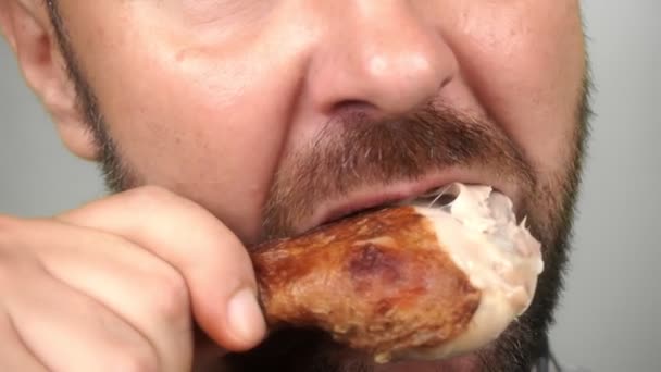 Close Man Eating Fried Chicken Leg Unhealthy Food Home Delivery — Stock Video