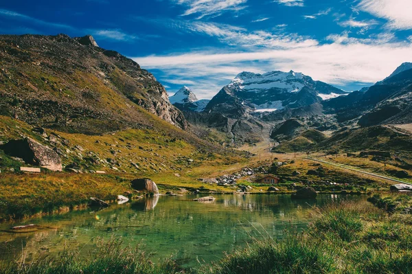 Mountain lake landscape — Stock Photo, Image