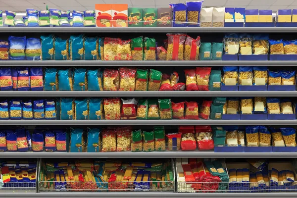 Imballaggio Della Pasta Planogramma Sullo Scaffale Supermercato — Foto Stock