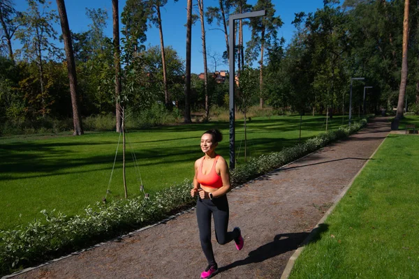 Young Woman Sportswear Runs Park Outdoor Sports — Stock Photo, Image