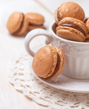 ile krem çikolata acıbadem kurabiyesi