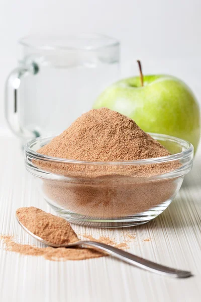 Gemalen appel vezels, groene appel — Stockfoto