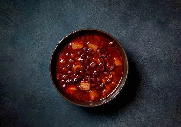 Ciotola Zuppa Con Fagioli Rossi Sfondo Nero Vista Dall Alto — Foto Stock