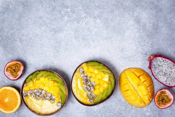 Mango Smoothie Bowl Fruits Fresh Fruits Gray Concrete Background View Imagen de stock