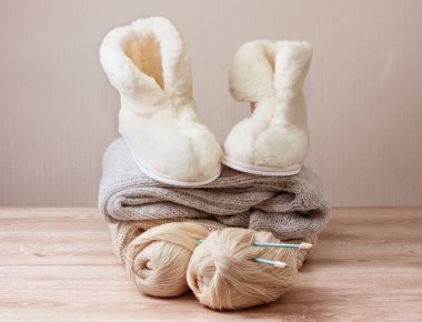 Kış sheepskin terlik (seçici odak)