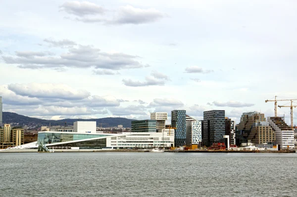 Denizden Oslo ve Oslo Fiyordu için görüntüleyin. Norveç, 08 Mayıs 2013 — Stok fotoğraf