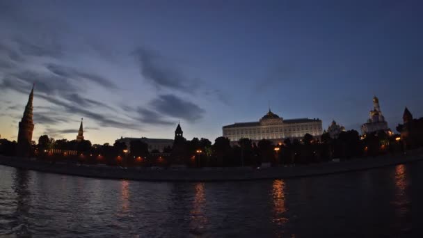 Moscow Kremlin, Moskva River quay, The Grand Kremlin Palace, The Cathedral of the Annunciation and The Cathedral of the Archangel. Fisheye. Time-lapse. UHD - 4K. August 29, 2016. Moscow. Russia — Stock Video
