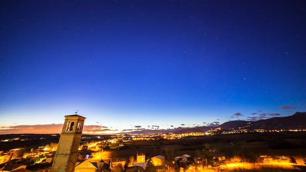 Puesta de sol en el pueblo —  Fotos de Stock