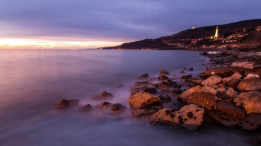 Kale ve deniz feneri Trieste