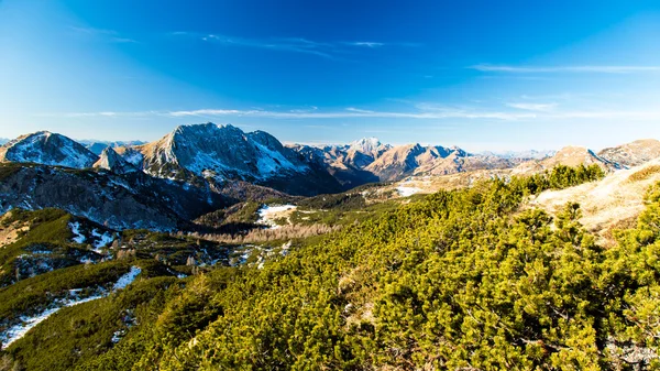 Dia de inverno nos alpes italianos — Fotografia de Stock