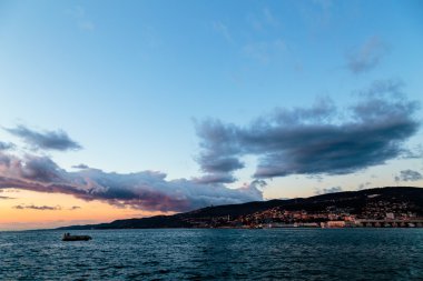 Kale ve deniz feneri Trieste
