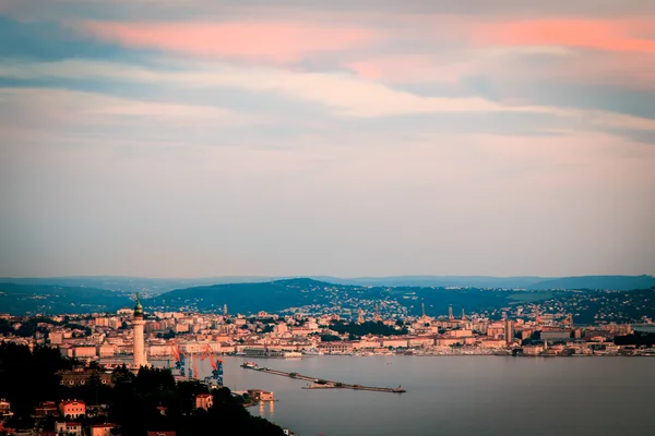 Soirée dans le golfe de trieste — Photo