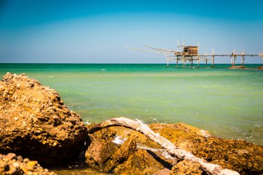 bir yaz günü İtalyan sahil