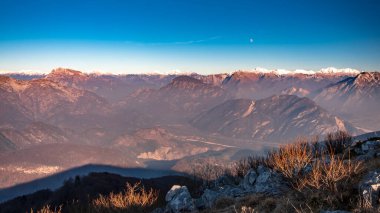 Friuli-Venezia Giulia dağlarında kış tatili, İtalya