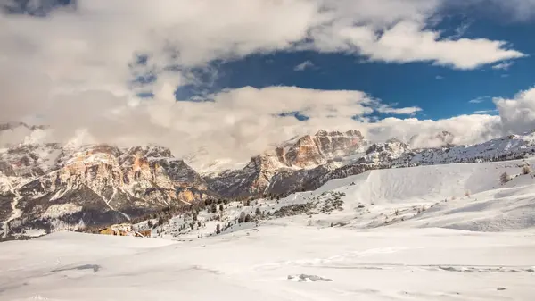 Les Belles Dolomites Italiennes Dans Une Journée Hiver — Photo