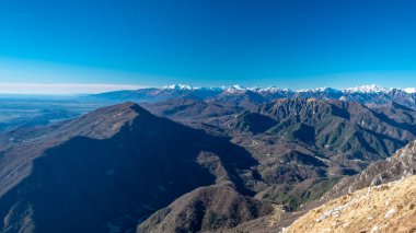 Friuli-Venezia Giulia, İtalya 'dan Mösyö Cuar' ın manzarası.