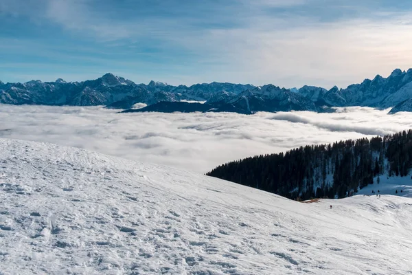 Julian Alps Obfitych Opadach Śniegu Prowincja Udine Region Friuli Wenecja — Zdjęcie stockowe