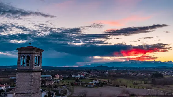 Soleil Passe Derrière Les Nuages Sur Campagne Udine Frioul Vénétie — Photo