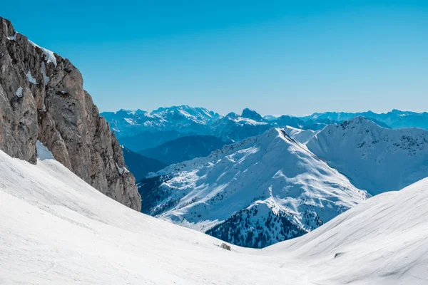 Sur Creta Chianevate Alpes Carniques Dans Une Belle Journée Printemps — Photo