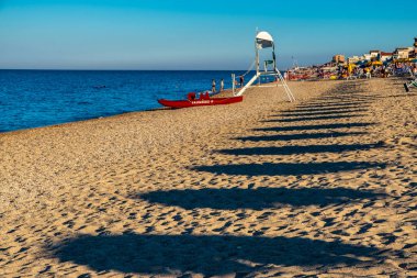 Sahilde cankurtaran önemlidir. Numana, Ancona Eyaleti, Marche Bölgesi, İtalya