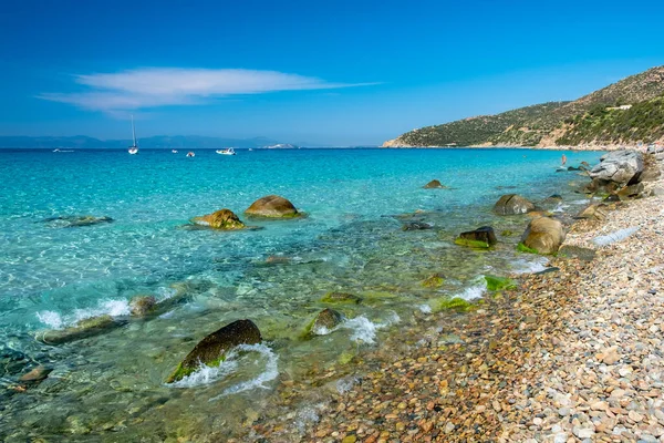 Dia Verão Mari Pintau Uma Bela Baía Sul Sardenha — Fotografia de Stock