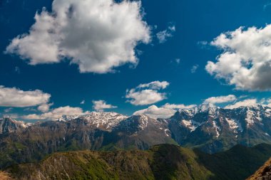 Val di Resia dağlarında güzel bir bahar günü Julian Alps, Friuli-Venezia Giulia, İtalya