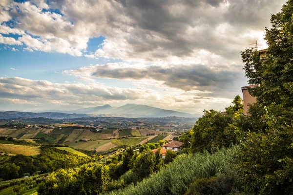 Evening on the hills of Italy — Stock Photo, Image