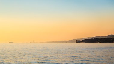 Kale ve deniz feneri Trieste