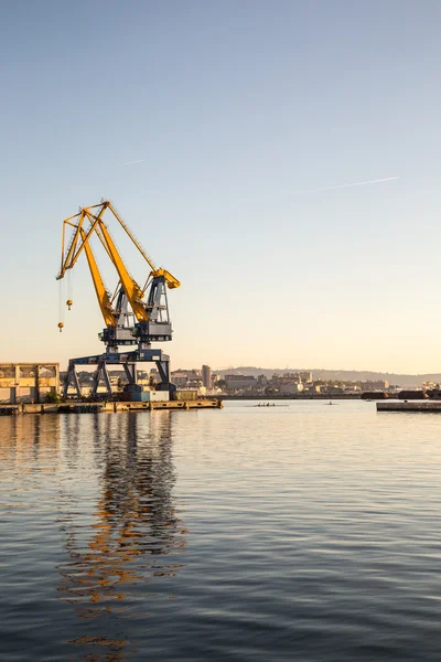 Trieste bağlantı noktası Vinçler