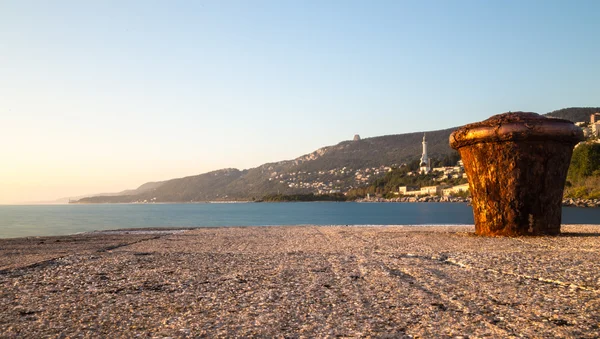 Das Schloss und der Leuchtturm von Triest — Stockfoto