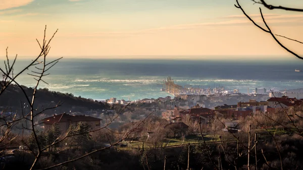 Strong wind in the bay of Trieste — Stock Photo, Image