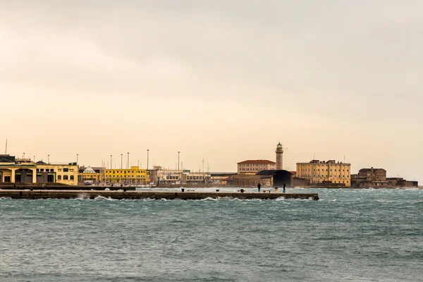 Wind auf dem Pier von Triest — Stockfoto