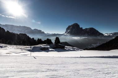 bir kış günü Alpine hut