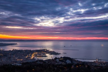 trieste Körfezi akşamları