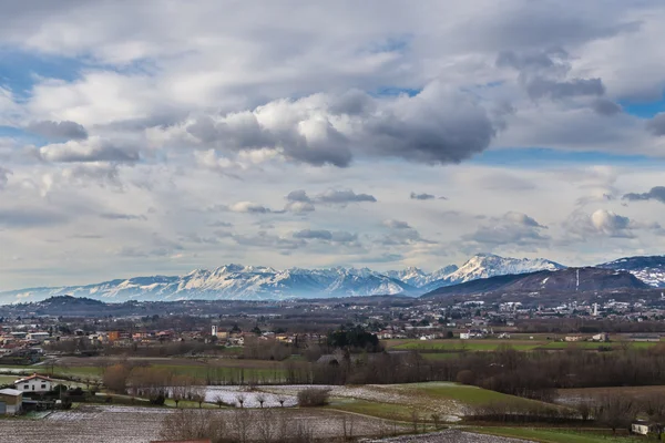 Italian fields with snow — Stock Photo, Image