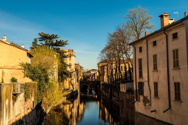 Mantova e seu canal — Fotografia de Stock