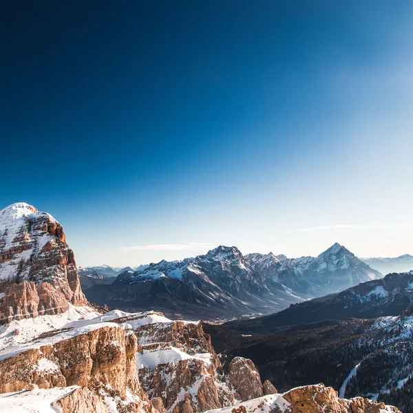 İtalyan Dolomiti kayak sezonu için hazır — Stok fotoğraf