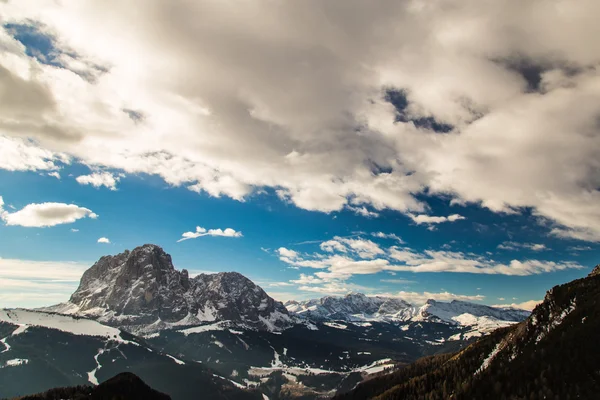 Italiensk Dolomiti klar for skisesong – stockfoto