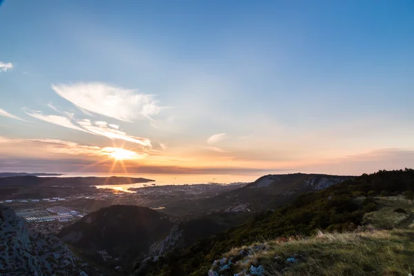 Alba dalle colline — Foto Stock