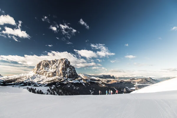 意大利洛米蒂准备滑雪季节 — 图库照片