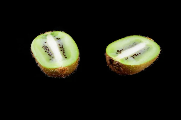 Eine halbe kiwi — Foto de Stock